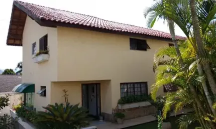 Maravilhoso Sobrado em estilo ITALIANO para venda com 306 m² com 3 quartos 2 suítes em Vila Oliveira - Mogi das Cruzes - SP
