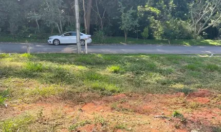 Ótimo Lote/Terreno quase PLANO para venda possui 250 m² Bella Cittá Fazenda Rodeio