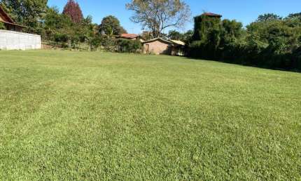 MARAVILHOSO terreno 40 x 51 TOTALMENTE PLANO com 2054 m² em Jardim Costão - Santa Branca - SP