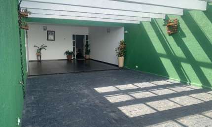 MARAVILHOSA casa TÉRREA para locação 274 m² 3 suítes PISCINA, ESPAÇO GOURMET e SALÃO DE JOGOS