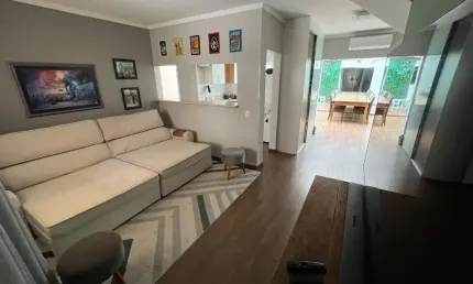 ÓTIMO sobrado no Condomínio HILLS IV para venda com 120 m² com 3 quartos 1 suíte na Vila Oliveira