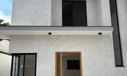 LINDA casa no Jd. Nathalie com 124 m² 3 dormitórios 1 suíte e ESPAÇO GOURMET