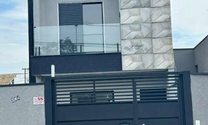 LINDO sobrado para venda tem 112 m² com 3 quartos sendo 1 suíte espaço GOURMET no Jd. Universo