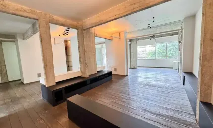 Apartamento à venda em higienópolis, são paulo-sp: 3 quartos, 1 suíte, 3 salas, 3 banheiros, 2 vagas de garagem, 190m² - reformado e com terraço!