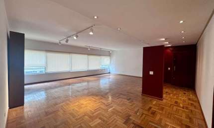 Apartamento de luxo em Higienópolis: 3 quartos, 1 suíte, 3 salas, 3 banheiros, 1 vaga de garagem, 180m² de área. Venda em SP!