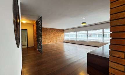 Imperdível apartamento de 3 quartos em Higienópolis, São Paulo-SP: 185m², 1 suíte, 3 salas e 4 banheiros! Aproveite!