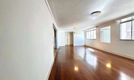 Apartamento de 3 quartos com suíte em Higienópolis, São Paulo-SP  Espaçoso com 3 salas e 4 banheiros - 170,00 m²  2 vagas