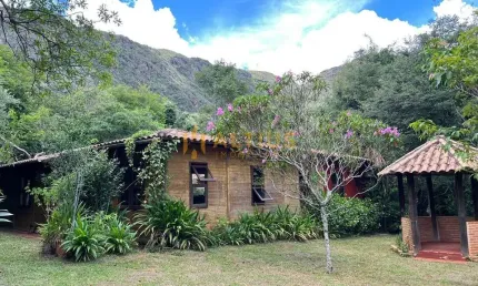 Casa Locação no Condomínio Quintas de Casa Branca R$4.300