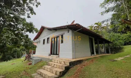 Casa com terreno 2.000m² no Aldeia da Cachoeira das Pedras