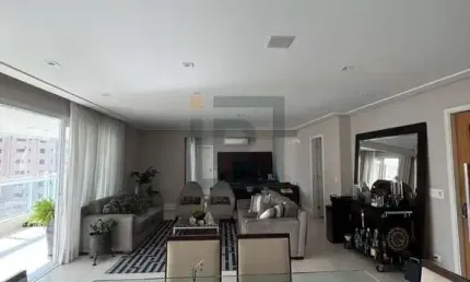 Apartamento de 226m² com 4 Suítes e 4 Vagas na Pompeia