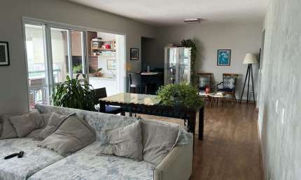Apartamento de 128m² com 3 dormitórios, sendo 1 suíte, e 2 vagas no condomínio Casa das Caldeiras
