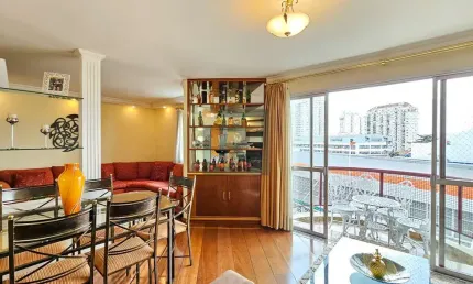 Apartamento de 105m² com 3 dormitórios, sendo 1 suíte e 2 vagas, na pompeia