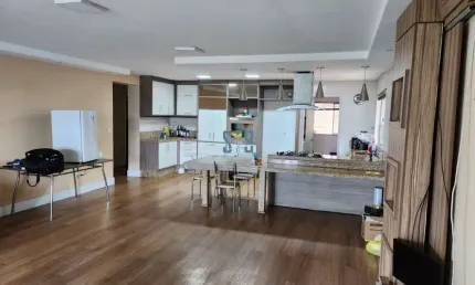 Casa comercial à venda na Rodovia BR-277 Curitiba Ponta Grossa, 197, Rondinha, Campo Largo por R$ 1.700.000