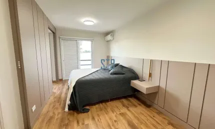 Casa em condomínio fechado com 3 quartos à venda na Kalil Elias Warde, 33, Campina do Siqueira, Curitiba por R$ 1.488.000