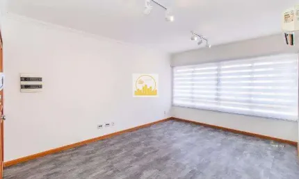 Apartamento para Venda em Porto Alegre, Jardim Botânico, 2 dormitórios, 1 suíte, 2 banheiros, 1 vaga