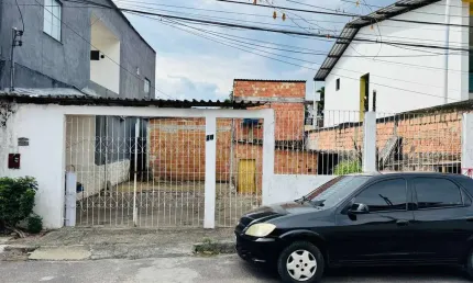 Terreno à venda na Rua Cruz de Malta, 61, Flores, Manaus