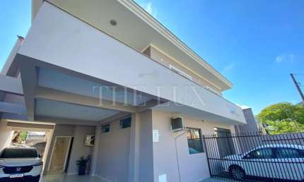 Casa / Sobrado para Venda em Joinville, Saguaçú, 3 dormitórios, 1 suíte, 4 banheiros, 2 vagas