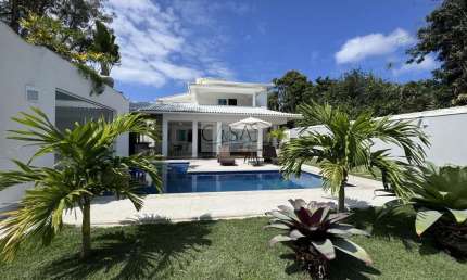 Alugo Temporada Linda casa 7 quartos na Praia de Geribá Armação dos Búzios