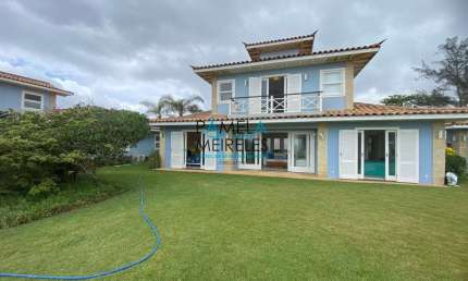 Casa Mansão 3 quartos pé na areia em Maguinhos Armação de Búzios