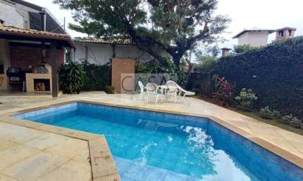 Excelente casa 4 quartos em condomínio em Geribá Armação de Búzios