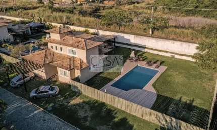 Maravilhosa casa 4 quartos 360m² no Centro da Armação de Búzios