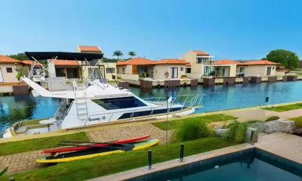 Casa duplex 3 quartos  1ª locação sem mobília na Marina Armação de Búzios
