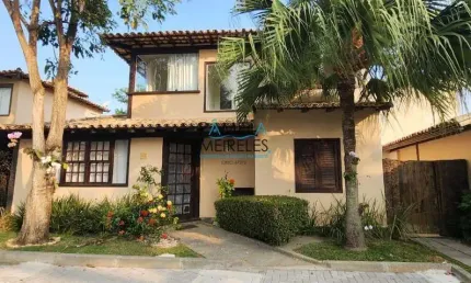 Linda casa 4 quartos de condomínio em Geriba Armação de Búzios
