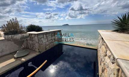 Alugo Ótima Casa 4 quartos pé na areia em Manguinhos Armação de Búzios