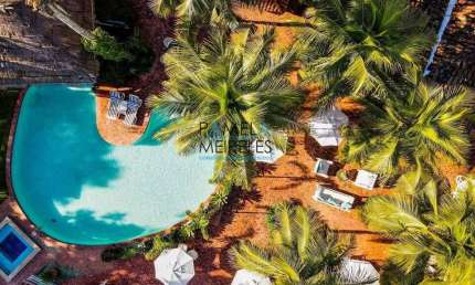 Excelente Resort com 43 bangalôs à beira-mar em Manguinhos Armação de Búzios