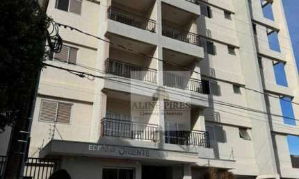 Apartamento com 2 quartos para alugar na Rua Tupinambás, São João, Araçatuba