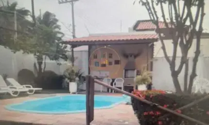 Casa à venda no bairro Ipitanga - Lauro de Freitas/BA