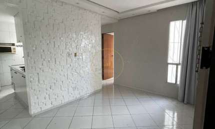 Apartamento, Vila Olimpia, 2q, com ar cond , cozinha completa.