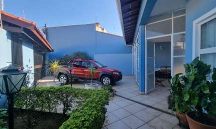 Casa com 4 quartos à venda no Jardim Santa Maria, Jacareí 