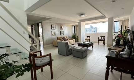 Cobertura duplex em Manaíra com área de lazer privativa