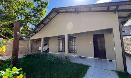 Casa com 3 quartos à venda na Rua Acary Margarida, Canasvieiras, Florianópolis