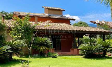 Casa Alto Padrão em Guaecá a menos de 100m do mar, São Sebastião/SP