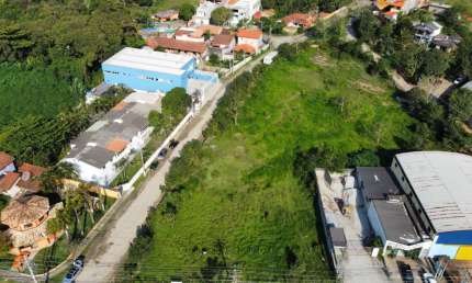 Terreno à venda na Rua Nazaré, 1, Varadouro, São Sebastião