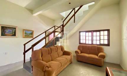 Casa com 4 quartos para alugar no Jaraguá, São Sebastião 