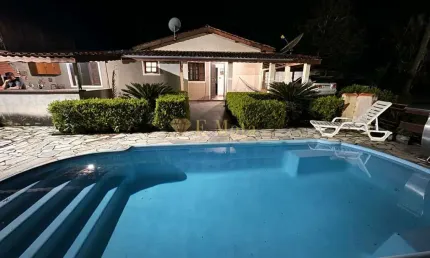 Chácara / sítio com 4 quartos à venda no Centro, Ibiúna , 1390 m2 por R$ 470.000