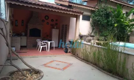 Casa com 3 dormitórios à venda, 230 m² por R$ 1.000.000,00 - Jardim do Lago - Atibaia/SP