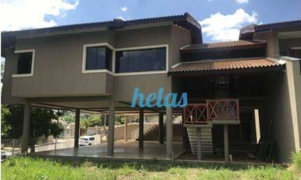 CASA DE ALTO PADRÃO À VENDA COM 445,63 m² DE ÁREA CONSTRUÍDA, 04 SUÍTES, POR R$ 1.850.000,00 EM  ATIBAIA/SP