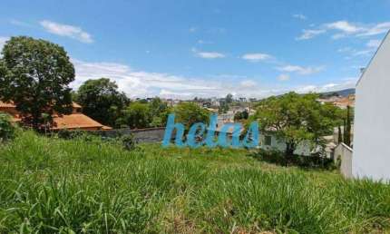 Terreno com 530 m² sendo 15 de frente por R$550.000 no Jardim Paulista em Atibaia