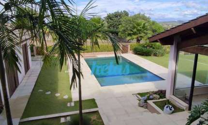 CASA COM  550 m², 05 SUÍTES POR R$ 2.500.00,00 NO CONDOMÍNIO PORTO DAS LARANJEIRAS EM PIRACAIA -SP.
