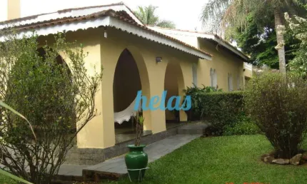 CASA COM 320m² Á VENDA POR R$ 790.000,00 NO BAIRRO SANTOS REIS - PIRACAIA/SP.