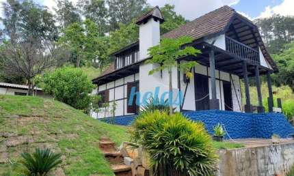 CHALÉ COM 200m² À VENDA POR R$550.000,00 EM BRAGANÇA PAULISTA /SP.