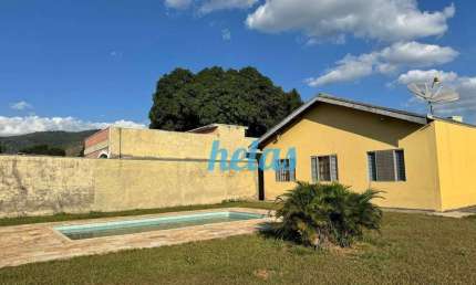 CASA TÉRREA COM 164m² À VENDA POR R$1.380.000,00 NO BAIRRO VILA PETRÓPOLIS - ATIBAIA/SP.
