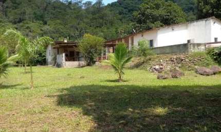 Chácara para Venda em Peruíbe, Vila Peruíbe, 4 dormitórios, 1 suíte, 4 banheiros, 40 vagas