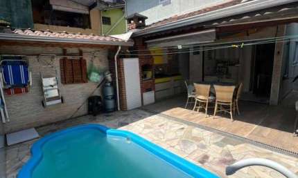 Casa para Venda em Praia Grande, Tupy, 3 dormitórios, 2 suítes, 3 banheiros, 2 vagas