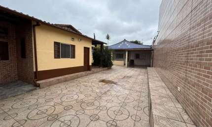 Casa para Venda em Itanhaém, Savoy 2, 3 dormitórios, 2 suítes, 4 banheiros, 4 vagas