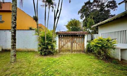 Casa para Venda em Itanhaém, Nova Itanhaém, 3 dormitórios, 2 banheiros, 6 vagas